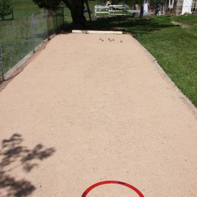 Le terrain de pétanque